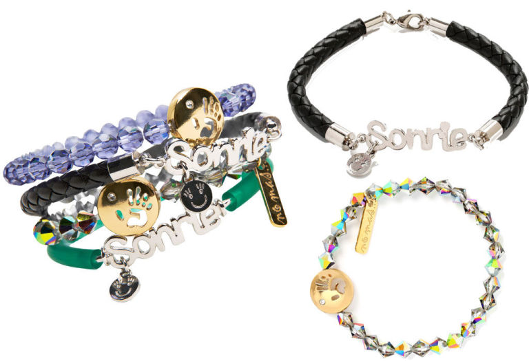 Imagen de las pulseras solidarias de Cristian Lay